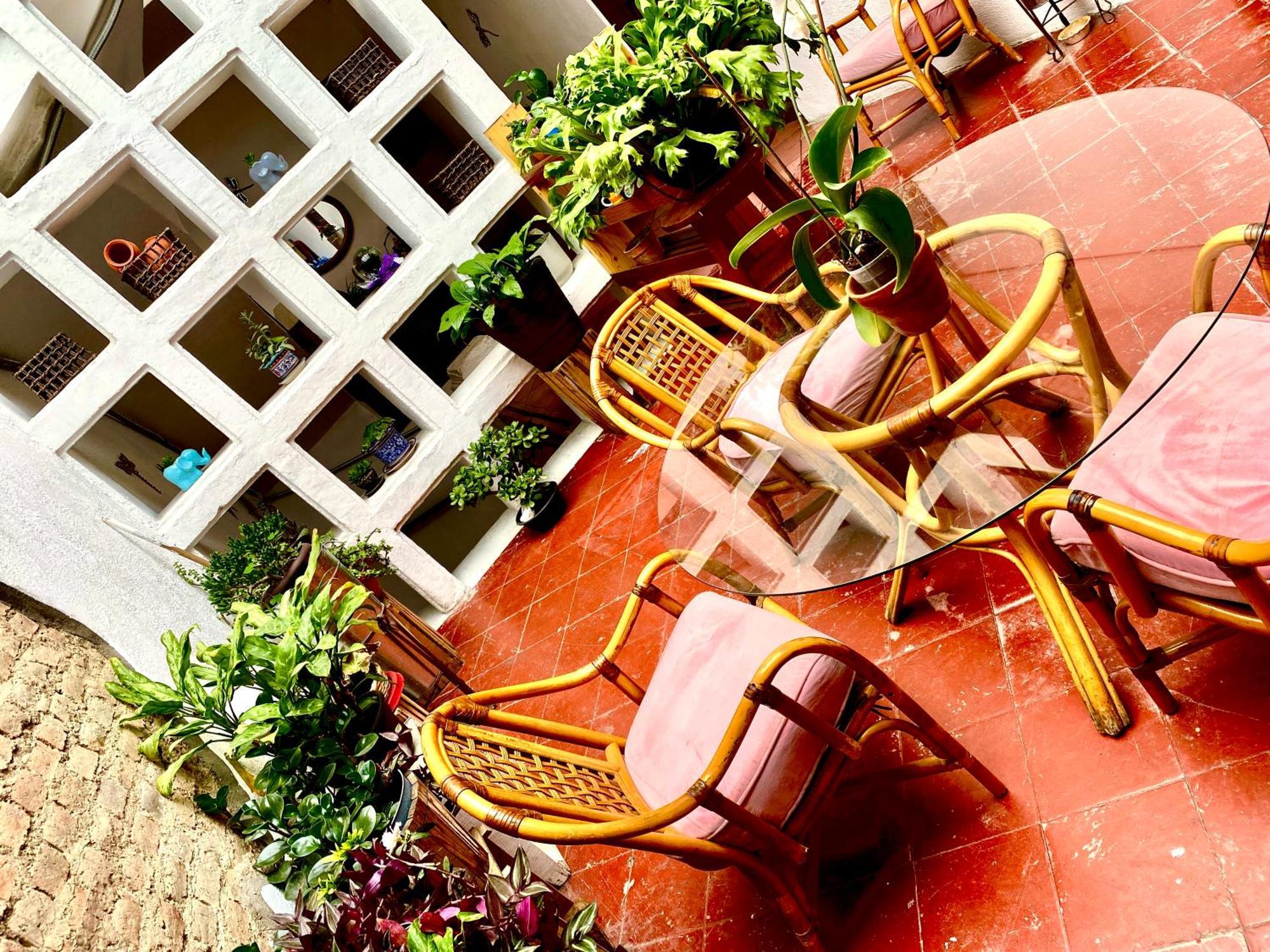 Hostal Santuario De Las Libelulas Guadalajara Eksteriør billede